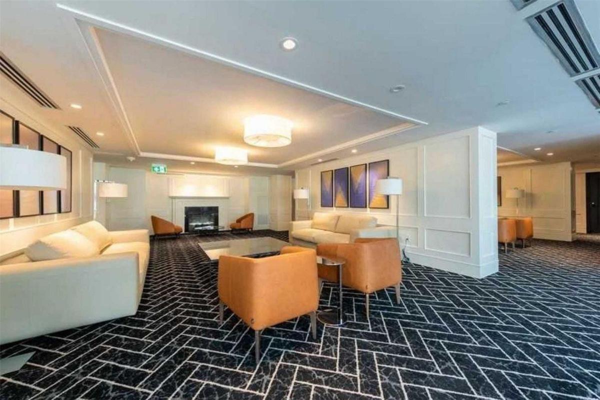 Stylish Downtown Toronto Residential Hotel 외부 사진